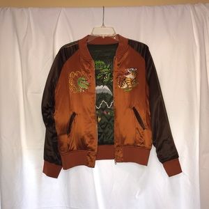 Vintage 1985 silk embroidered bomber/baseball jacket. Never worn, Reversible